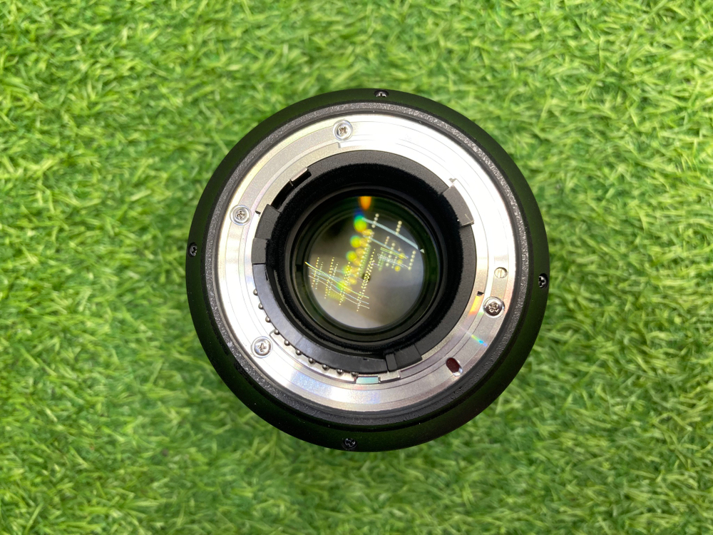 Nikon 105mm 2.8G IF-ED AF-S VR Micro-Nikkor