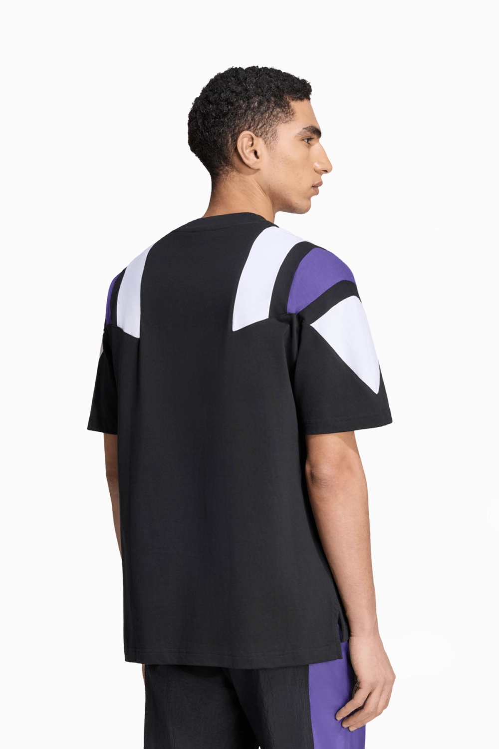 Футболка adidas Real Madrid 26/27 EQT Tee - черный