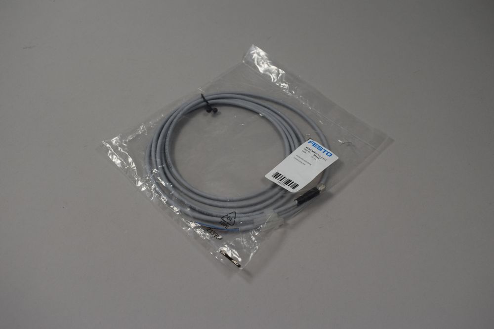 FESTO NEBU-M8G3-K-2,5-LE3
