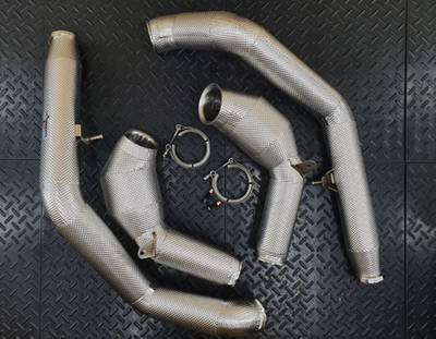 RedStar Exhaust Приемные трубы (Downpipes) спорт-кат HJS HD 121мм с термозащитой Mercedes G63 W463A