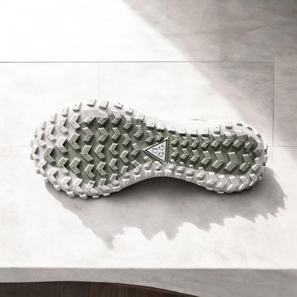 Nike Acg Mountain Fly Low GTX SE • White