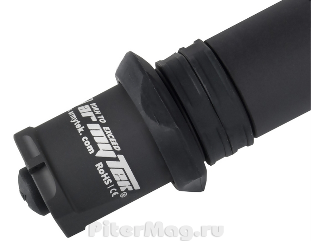 Фонарь Armytek Dobermann Pro XHP35 HI (тёплый свет) 1580 люмен [F02102BW]