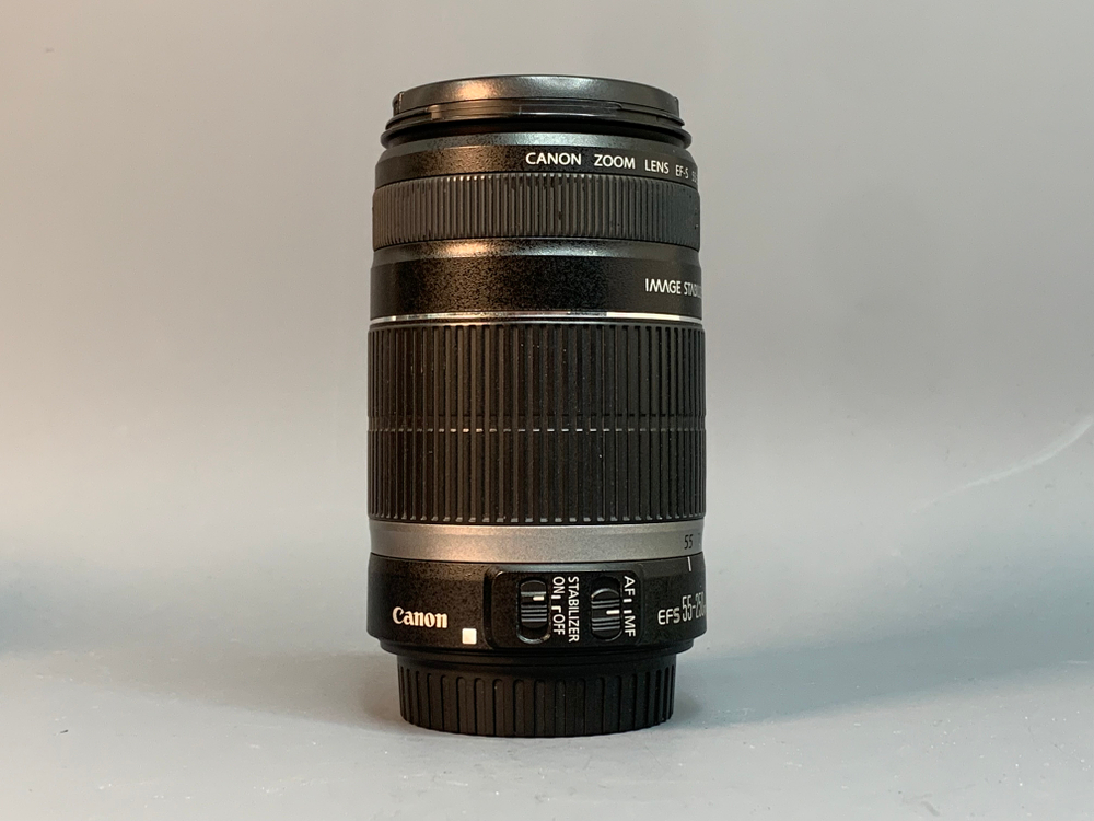 Canon EF-S 55-250mm 4-5.6 IS
