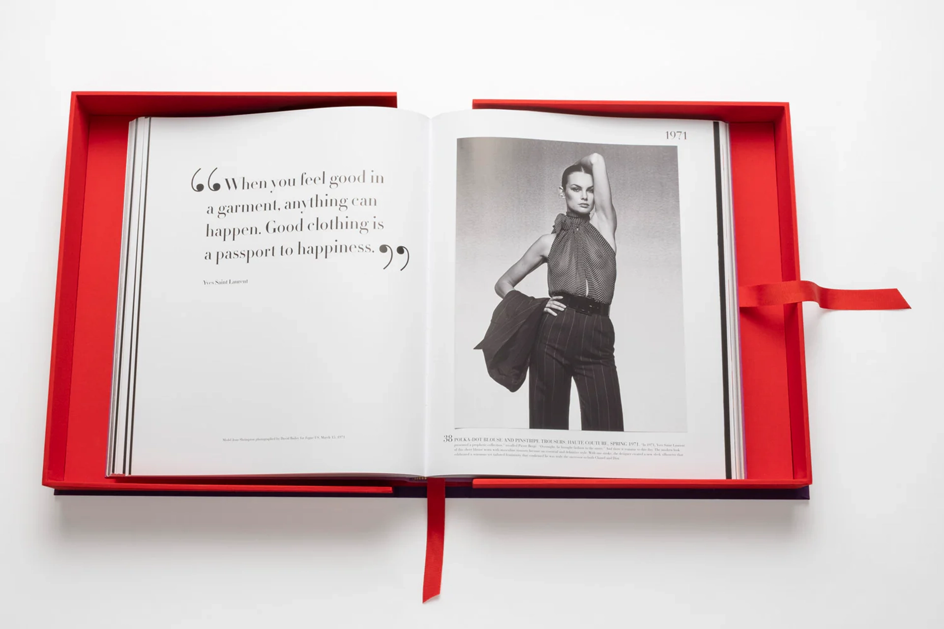 Книгa Assouline The Impossible Collection Yves Saint Laurent