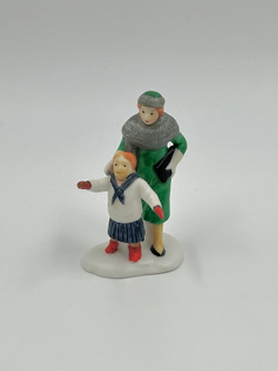 Фигурка Женщина с девочкой Department 56