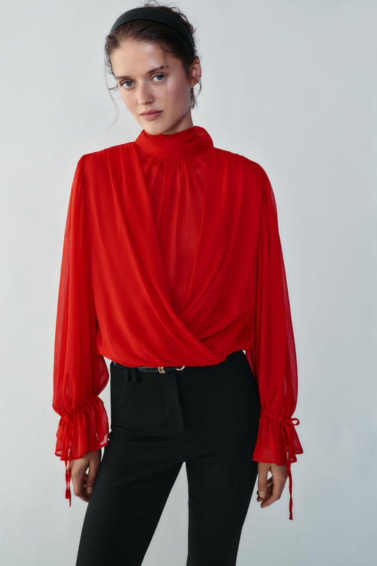 ZARA ТОП СО СБОРКАМИ И БАНТОМ НА СПИНЕ, КРАСНЫЙ