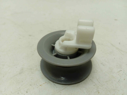 SGV43E43RU ктп20 Ролик нижней корзины для посудомоечной машины Bosch SGV43E43RU б/у