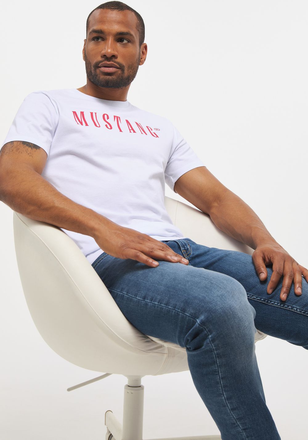 Футболка Alex C LOGO Tee 1013221-2045
