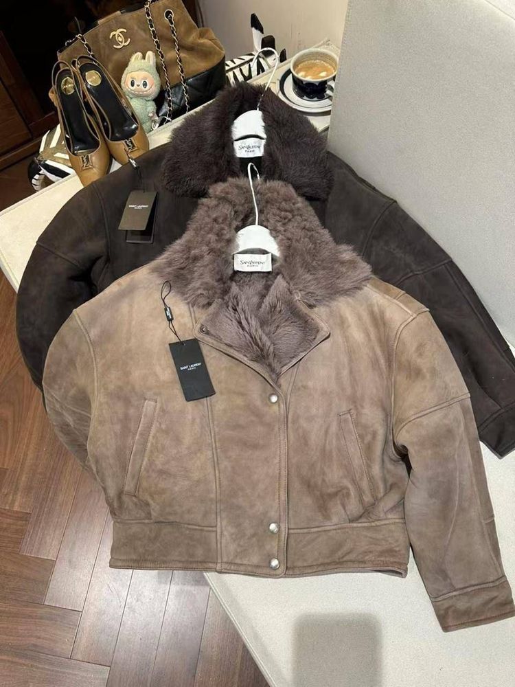 Клатч Yves Saint Laurent