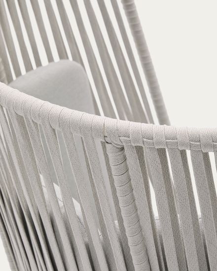 Уличное кресло Saconca с высокой спинкой из веревочного шнура и серой оцинкованной стали La Forma Испания 