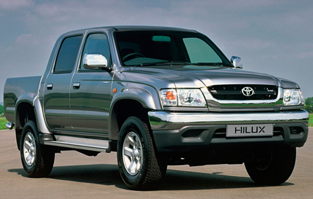 Порог Toyota Hilux 1997-2005 (1мм)