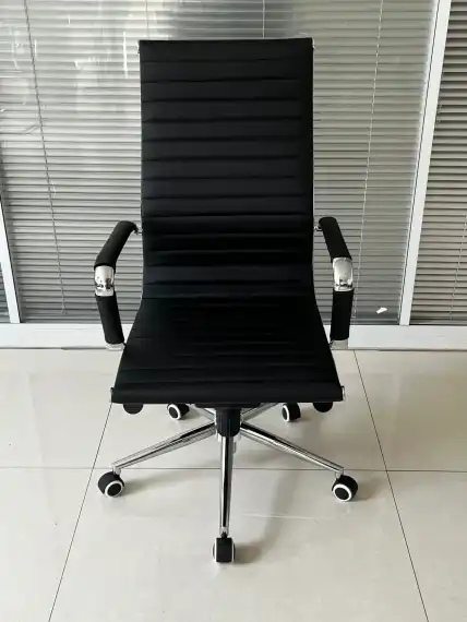 Кресло Barneo K-110 Multiblock черная кожа