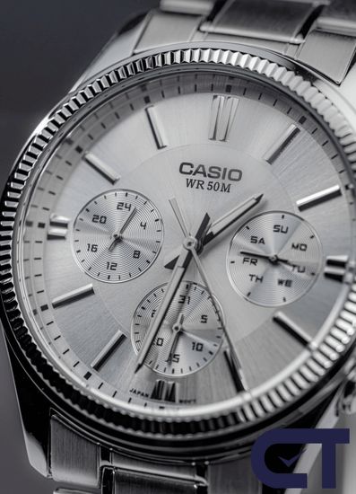 CASIO MTP-1375D-7A ENTICER MEN мужские наручные часы — светлый циферблат, день недели и дата в классическом стальном корпусе