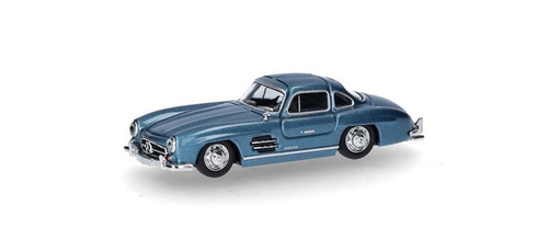 Автомобиль Mercedes-Benz 300 SL Gullwing, светло-голубой металлик