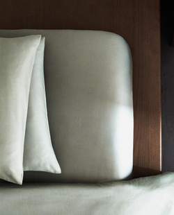ZARA HOME (300 НИТЕЙ) НАТЯЖНАЯ ПРОСТЫНЯ ИЗ ХЛОПКА, СИНИЙ