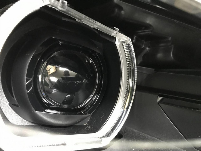 Фара правая BMW 5er G30 (2017-2020) LED