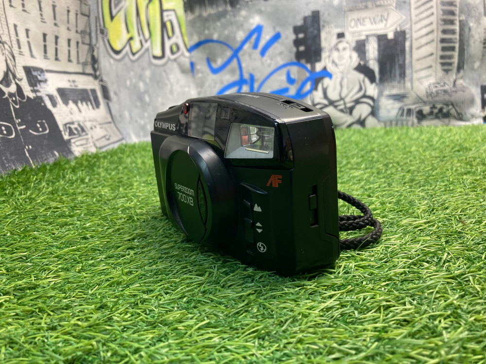 Olympus Superzoom 700 XB