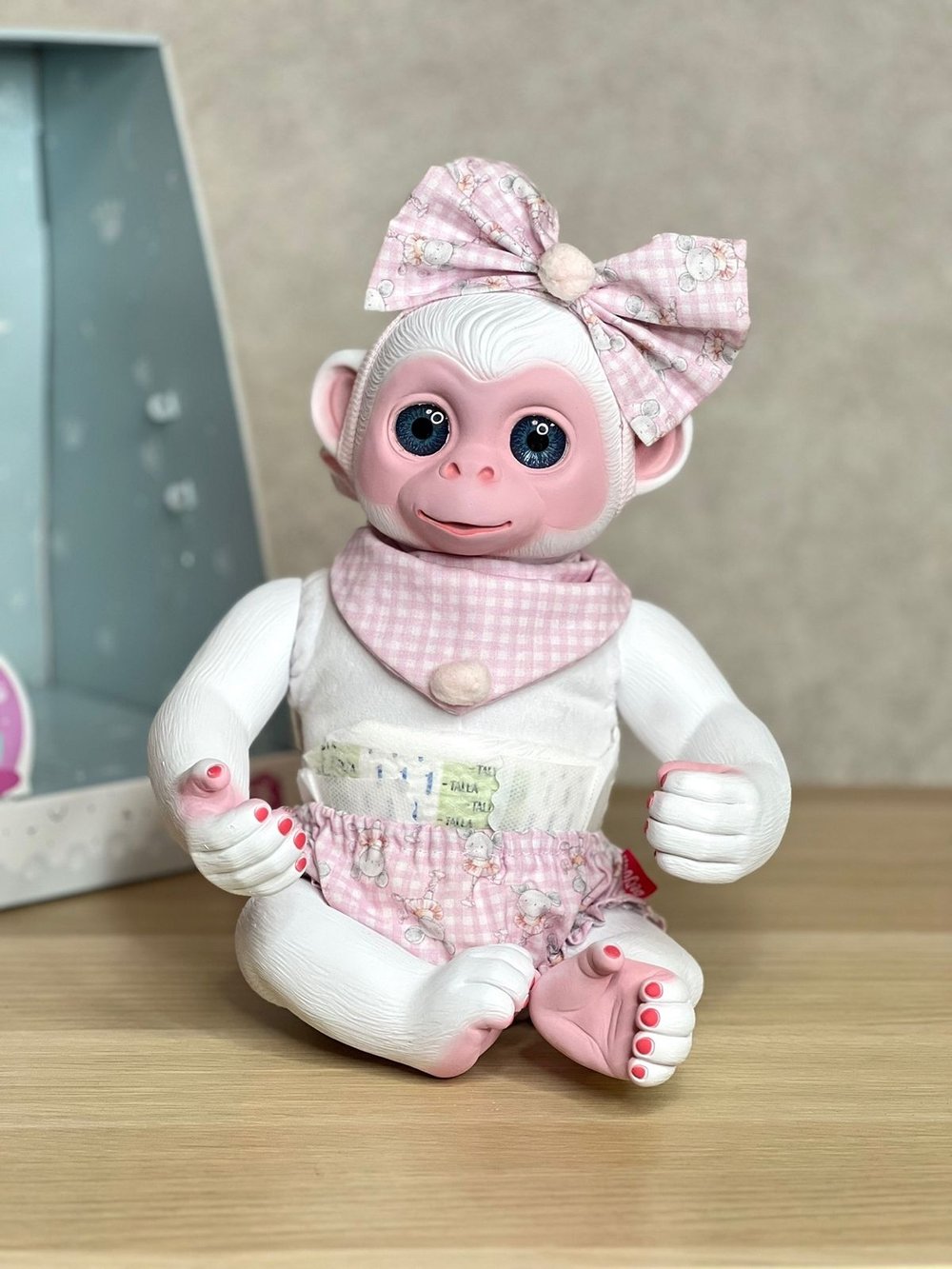 Игрушка мягконабивная 35см АниРеал Обезьянка (60170)