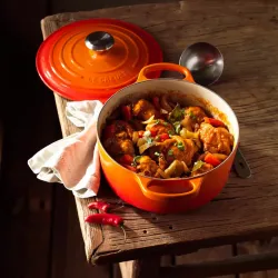Чугунная кастрюля Le Creuset, Оранжевый