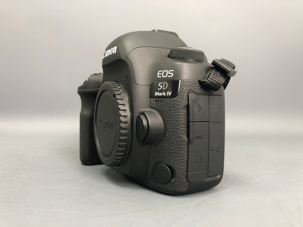 Canon EOS 5D Mark IV 6.900 кадров