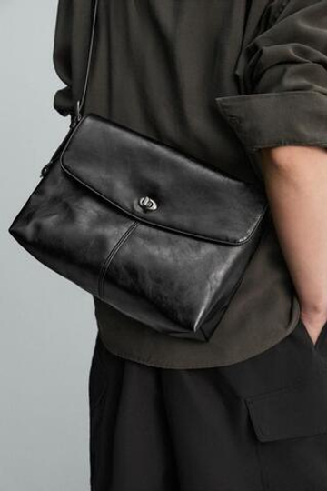 ZARA СУМКА С КЛАПАНОМ, ЧЕРНЫЙ