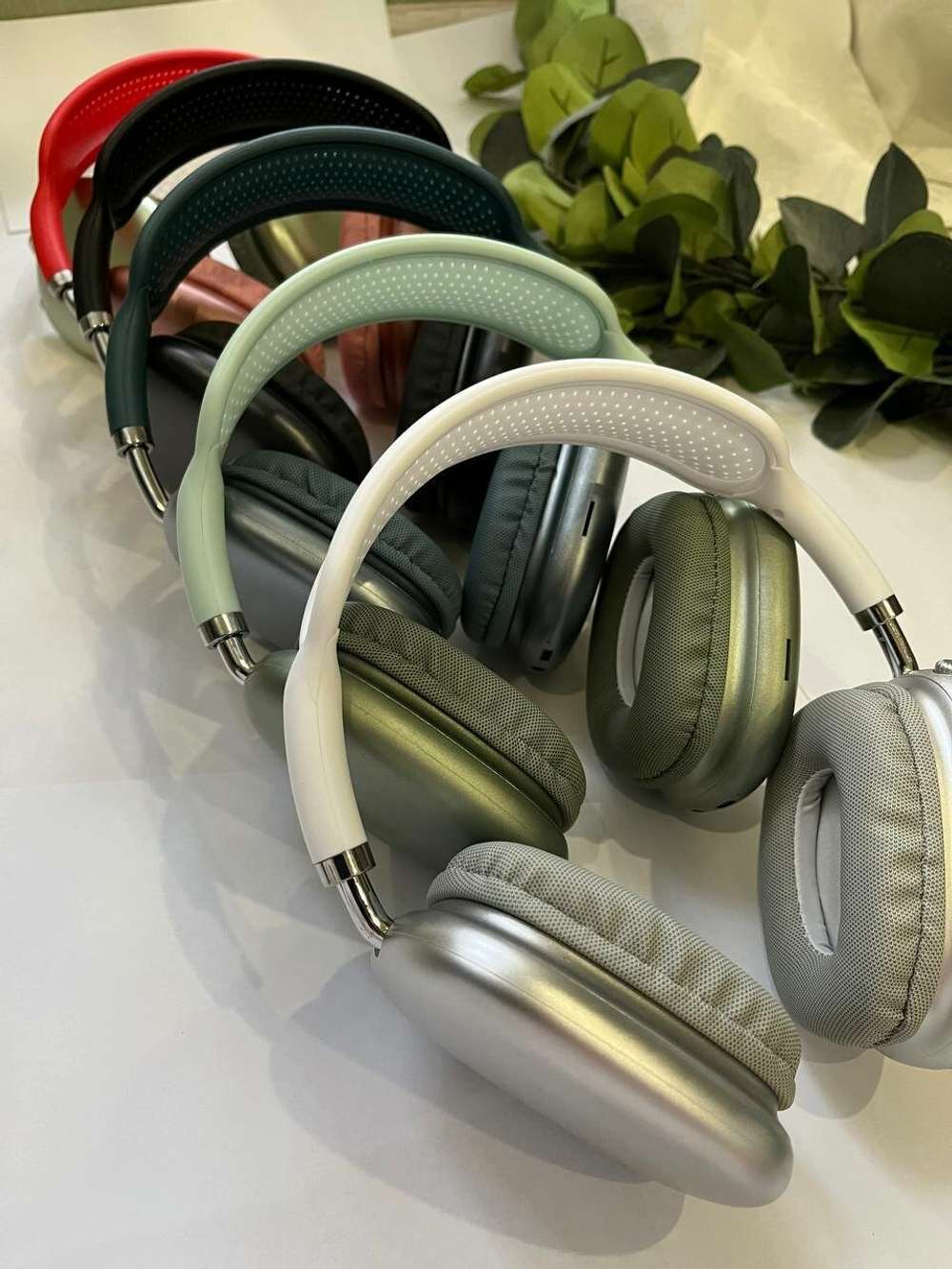 Наушники Pods Max с кожаным чехлом