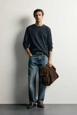 ZARA ФУТБОЛКА REGULAR FIT ИЗ ВАФЕЛЬНОГО ТРИКОТАЖА, СЕРО-СИНИЙ