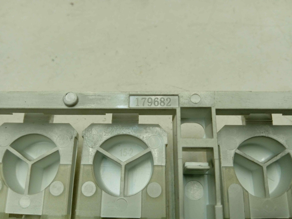 WIS24140OE/47 кт173 Панель кнопок для стиральной машины Bosch WIS24140OE/47 б/у