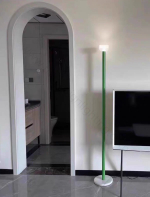 Floor design lamp Bellhop by Flos