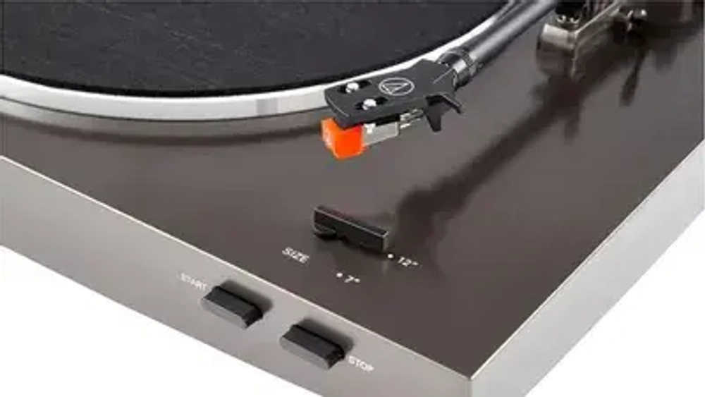 Проигрыватель винила Audio-Technica AT-LP2XGY полностью автоматический серый