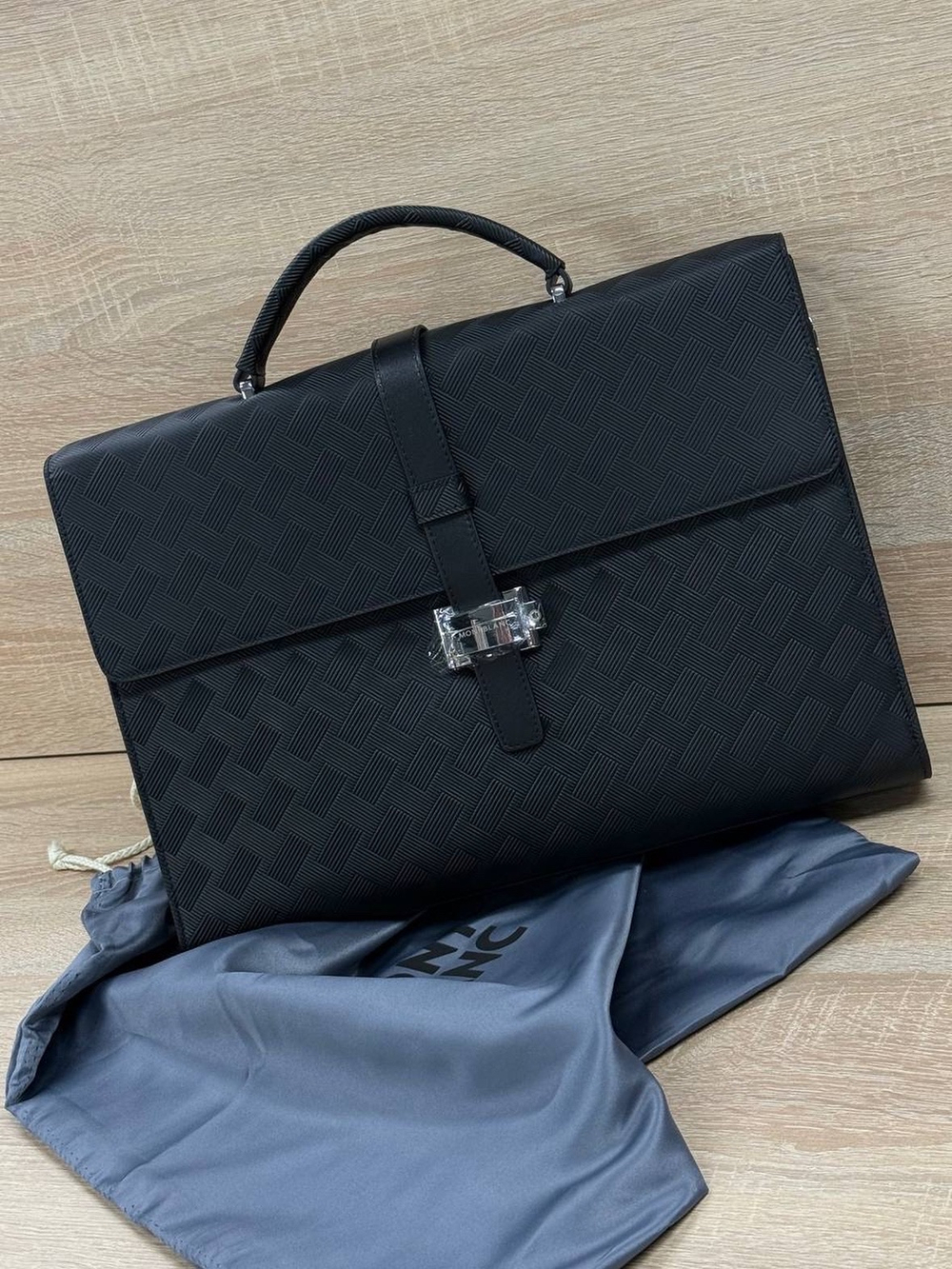 Портфель Montblanc