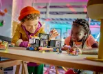 Конструктор LEGO Friends 42619 Автобус для гастролей поп-звездной музыки