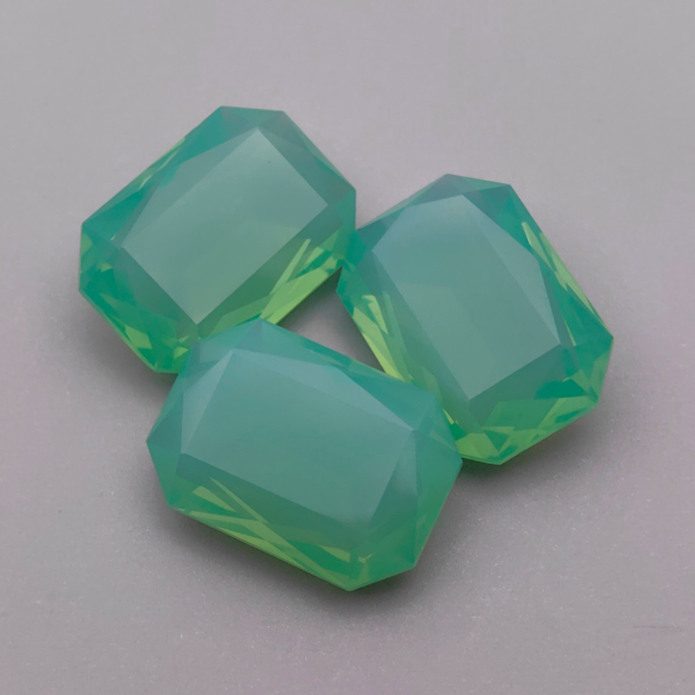Октагон К9, Green Opal Unfoiled