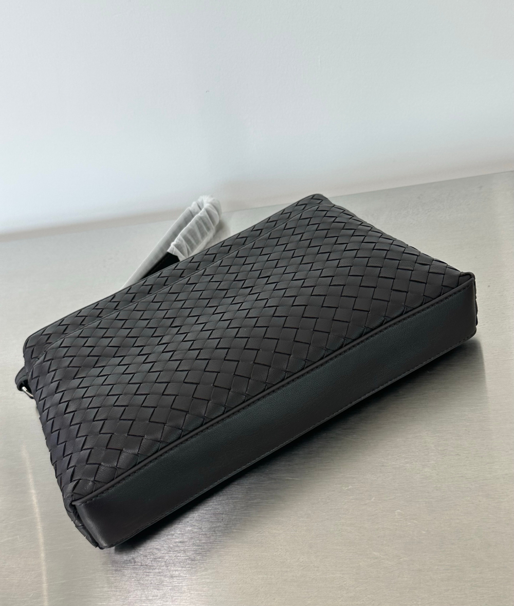 Клатч Bottega Veneta — чёрный с тёмно-коричневой отделкой — фото 5