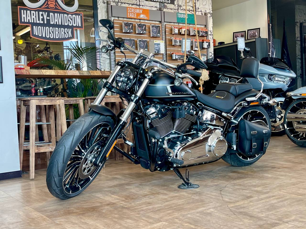Harley-Davidson Breakout 117 MY2023
