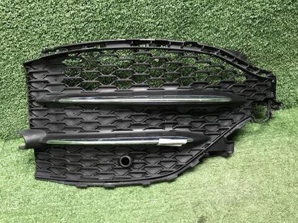 Решетка перед. бампера Mercedes GLE V167 18-24 AMG