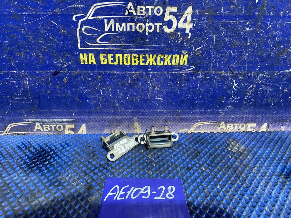 Петля багажника TOYOTA COROLLA 2000