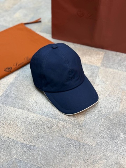 Бейсболка Loro Piana