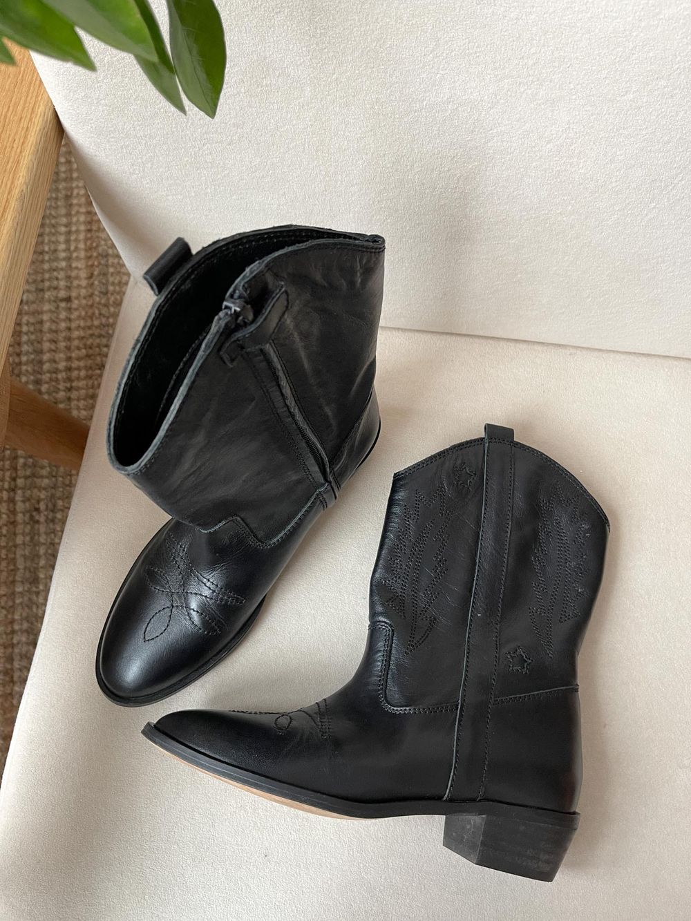 Сапоги Zara