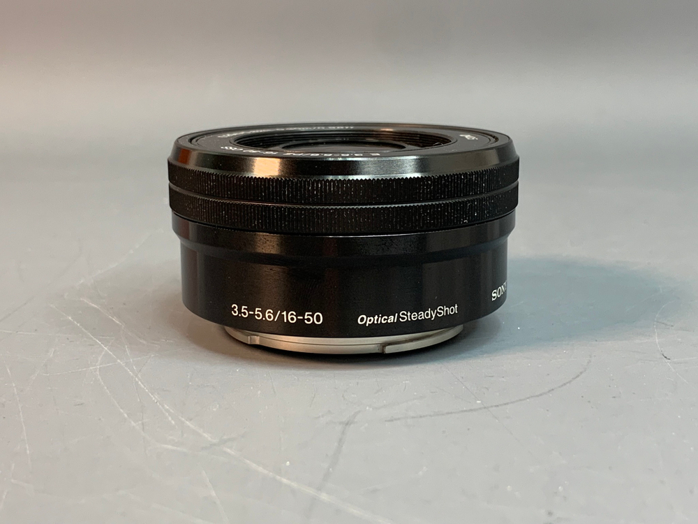 Sony ZV-E10 Kit 16-50mm 850 кадров