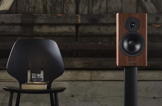 Dynaudio Evoke 20 Black High Gloss