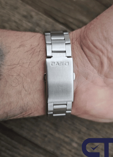 Casio W-800HD-1A — унисекс наручные часы