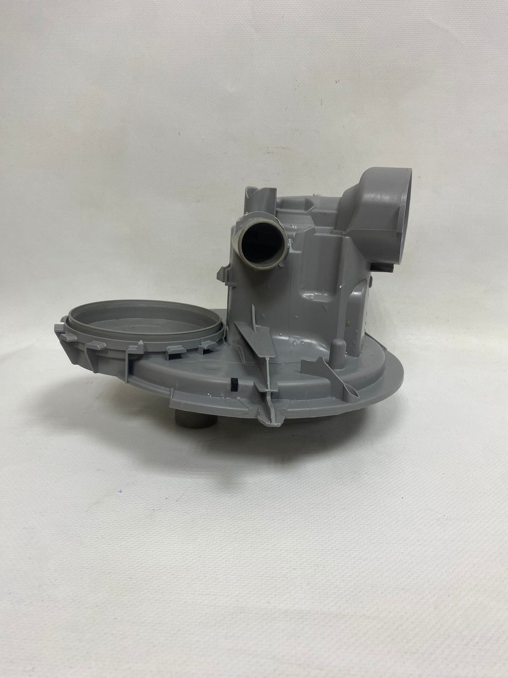 SPS40E58EU ктпч42 Чаша (поддон) для посудомоечной машины Bosch 11002716 б/у