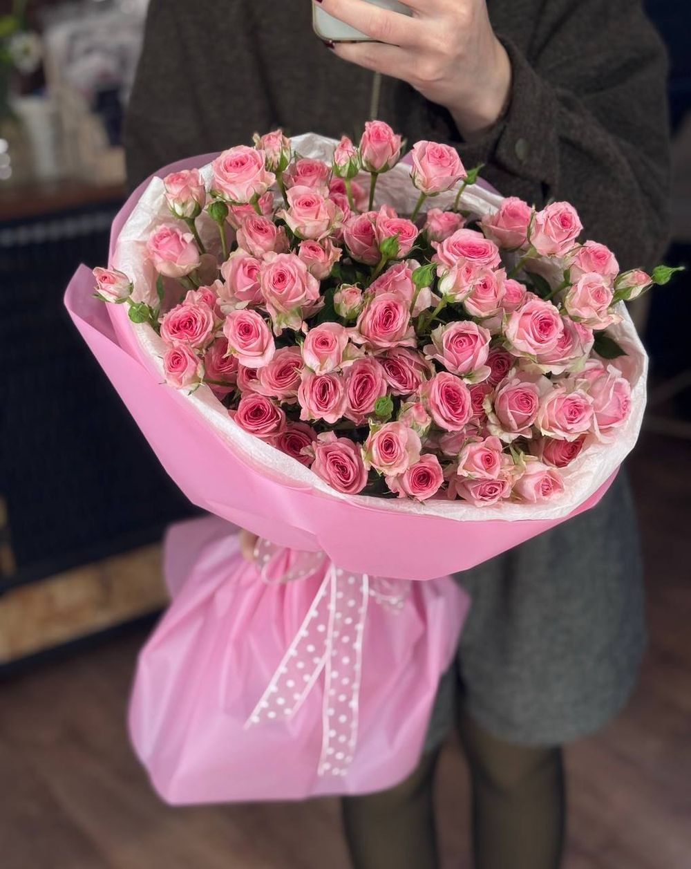 Букет из 17 кустовых роз