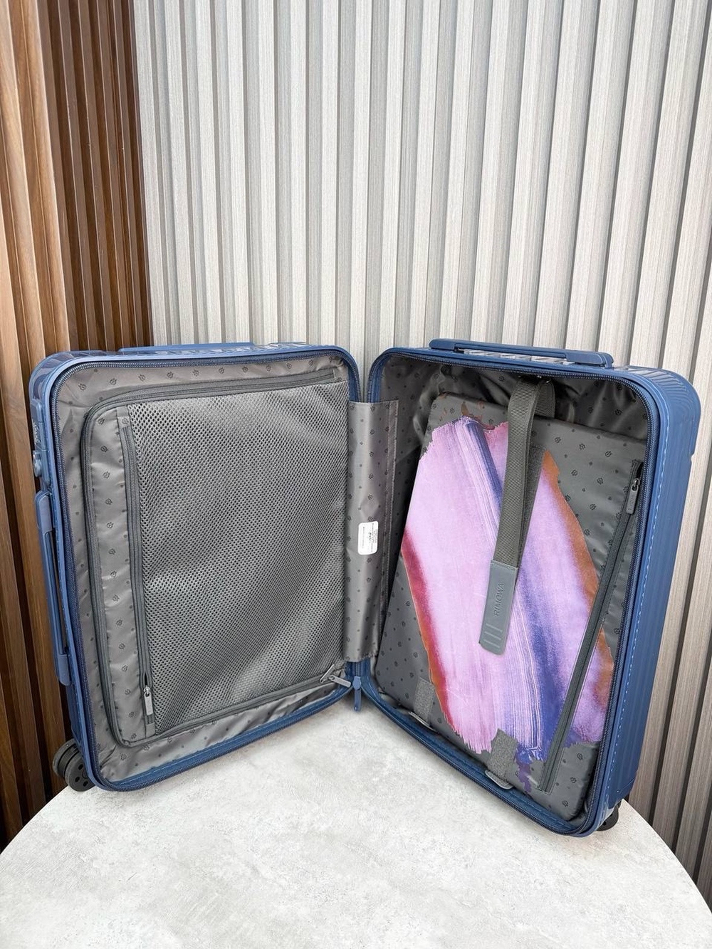 Дорожный чемодан Rimowa