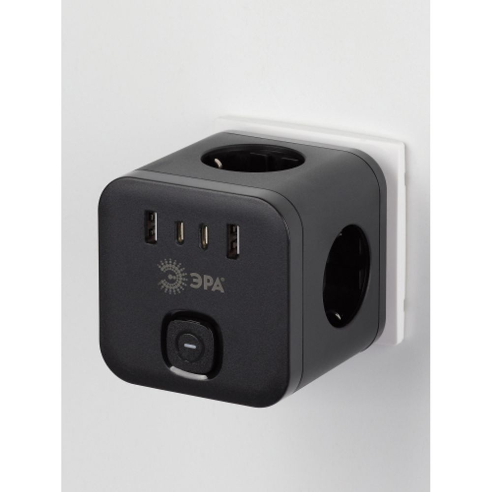 Разветвитель электрический ЭРА CUBE-3es-USB-B на 3 розетки с заземлением и выключателем + 4USBA+C со шторками 16А черный | Тройники
