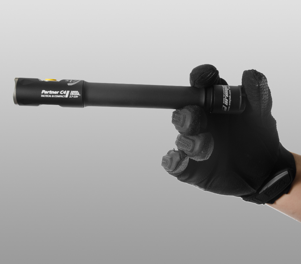 Тактический фонарь Armytek Partner C4 Pro (тёплый свет)