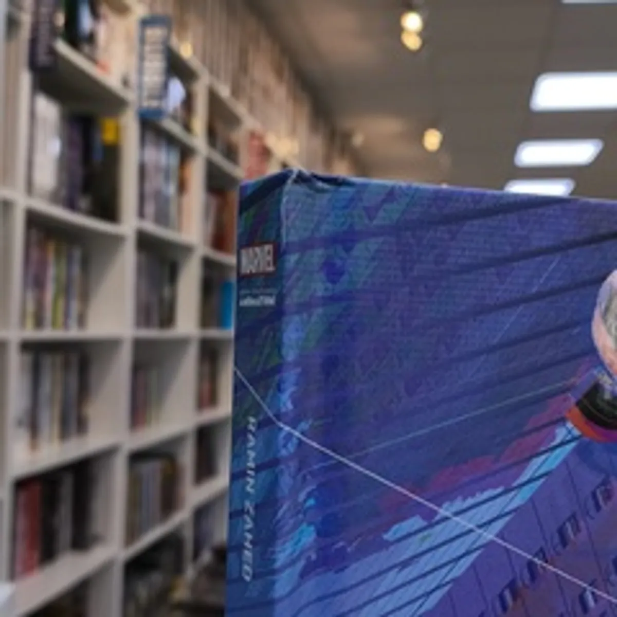 Артбук Spider-Man: Across the Spider-Verse: The Art of the Movie (на английском языке) (Бамп)