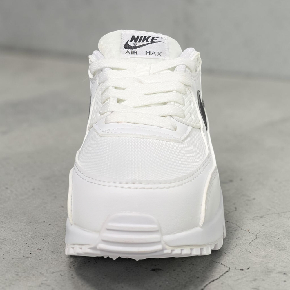 Nike Air Max 90 • Triple White