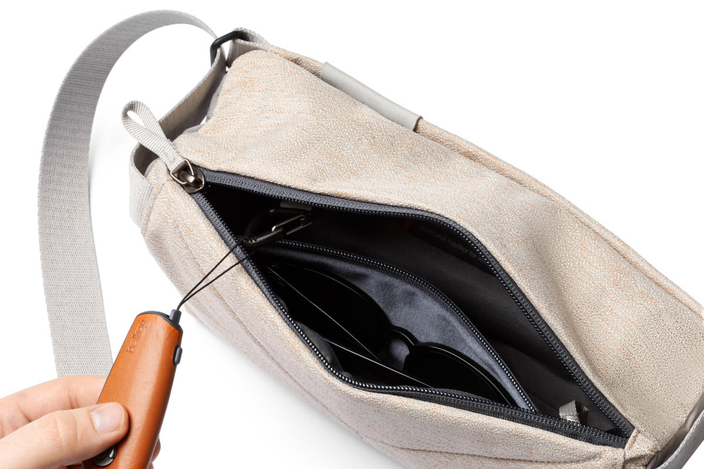 Сумка Bellroy Sling Mini 4L